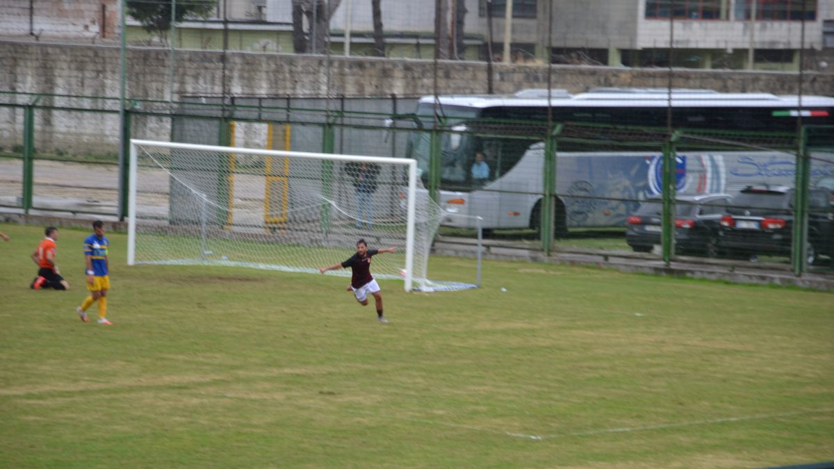 Chianese gol in Aversa - Gravina